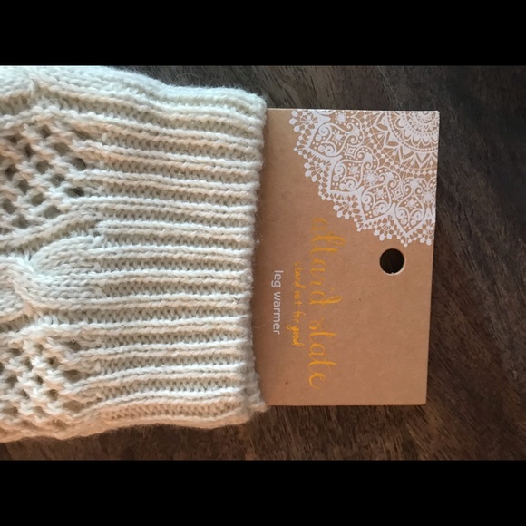 Altar’d State cozy leg warmers - Picture 4 of 4